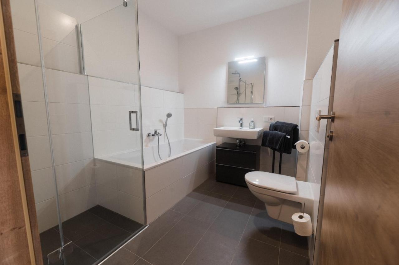 Ferienwohnung Bergsonne Mit Sonnenbalkon Und Tiefgaragen Parkplatz Bad Ischl Zewnętrze zdjęcie
